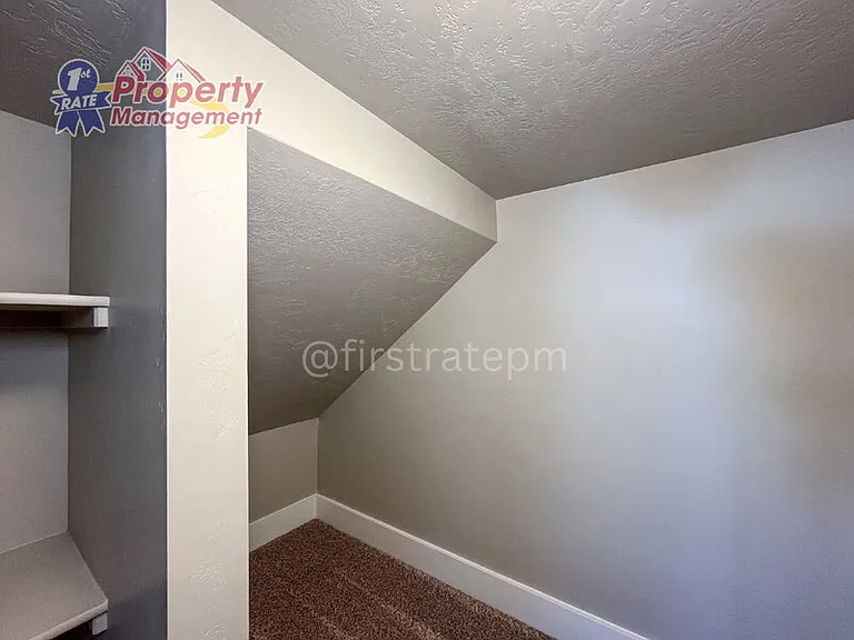 8132 S Red Cliff Ave — Photo 9