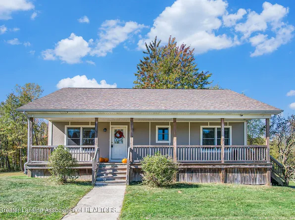 7789 Williams Rd, Lansing, MI 48911