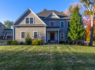 6 Crimson Dr, Shrewsbury, MA 01545