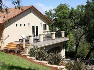 12 Nina Dr, Novato, CA 94947