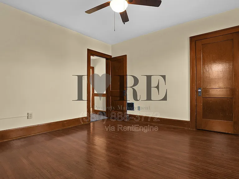 1257 E Livingston Ave — Photo 17