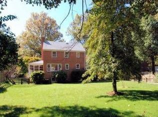 4405 Glenridge St, Kensington, MD 20895