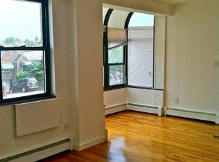 5040 69th St APT 2, Woodside, NY 11377