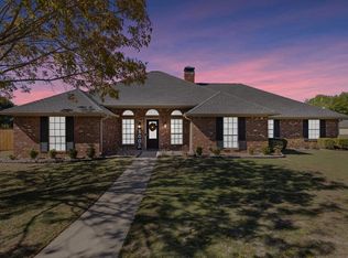 100 Kenswick St, Henderson, TX 75654