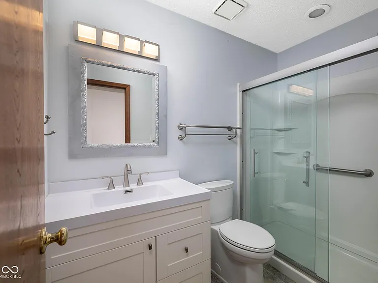 215 Black Maple Ct — Photo 5
