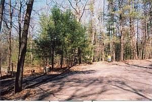 2nd image of 40 Sylken Ln