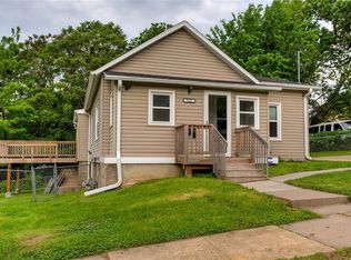 922 23rd St, Des Moines, IA 50312