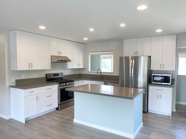 442 Kenolio Rd #A, Kihei, HI 96753