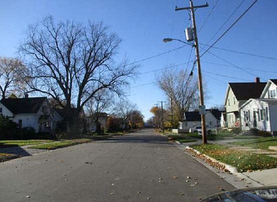 2nd image of 1662 Franz Ave