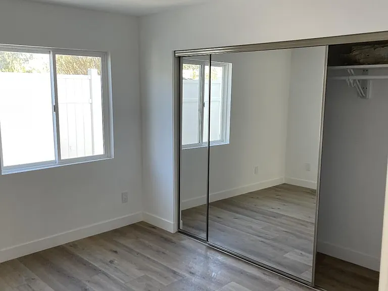 8602 Penfield Ave — Photo 5