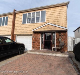 47 E Figurea Ave, Staten Island, NY, 10308