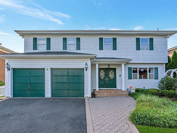3rd image of 6 Melton Dr W