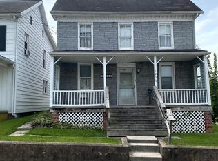 1230 Porters Rd, Spring Grove, PA 17362