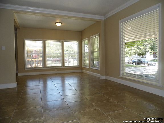 5th image of 2364 W Mulberry Ave