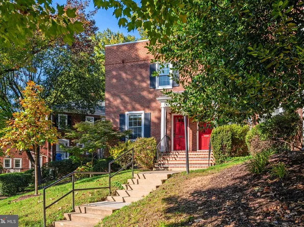 4835 29th St S, Arlington, VA 22206