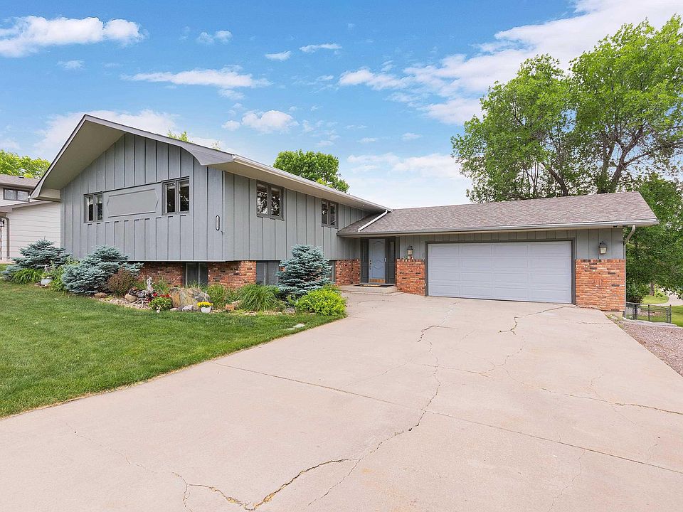 1st image of 3033 Flint Dr
