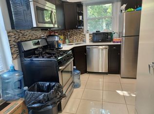 48-38 201st St, Oakland Gardens, NY 11364