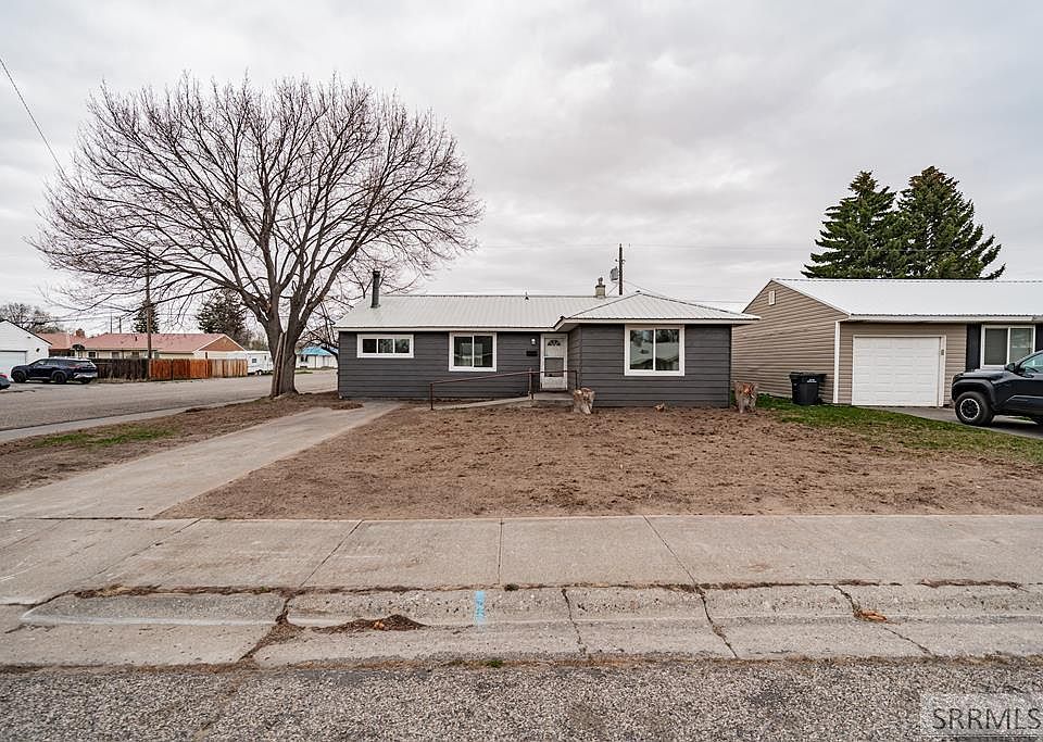 1st image of 201 Alpine Dr