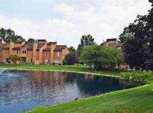 72 Kristin Ln, Hauppauge, NY 11788
