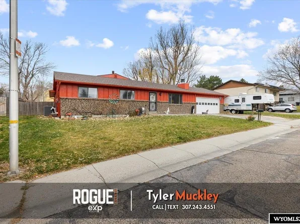 4011 Gannett St, Casper, WY 82609