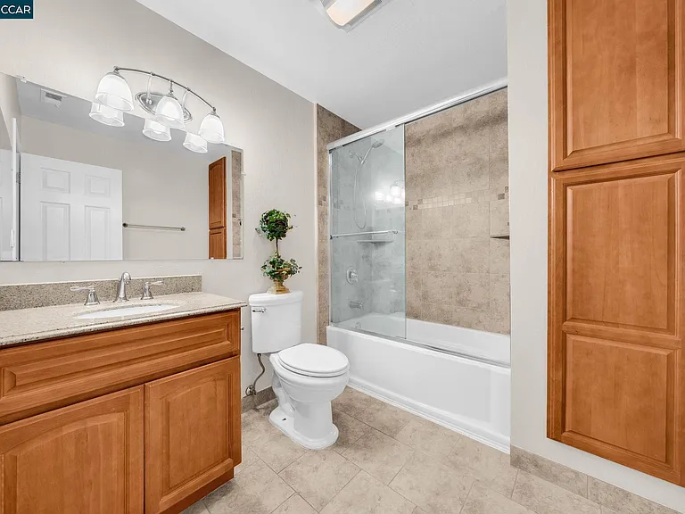 1812 Cole Ave #4 — Photo 30