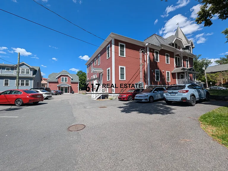 18-4 Murdock St — Photo 11