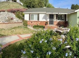 11152 Rhodesia Ave, Sunland, CA 91040