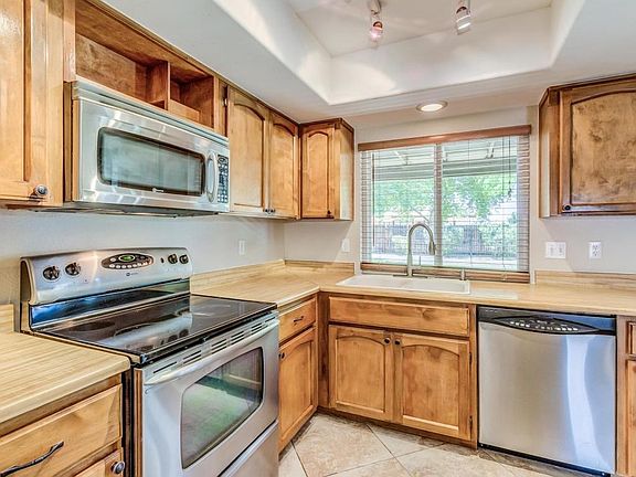 5th image of 4211 W North Ln