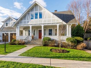 30 Wainwright St, Rye, NY 10580