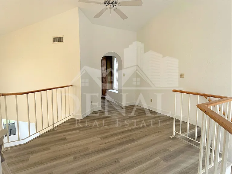 19907 N Denaro Dr — Photo 22