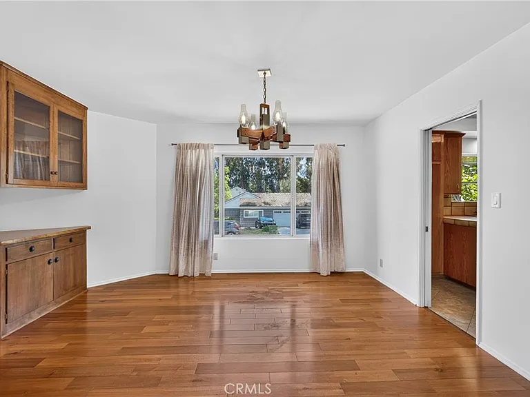 10401 Wystone Ave — Photo 13