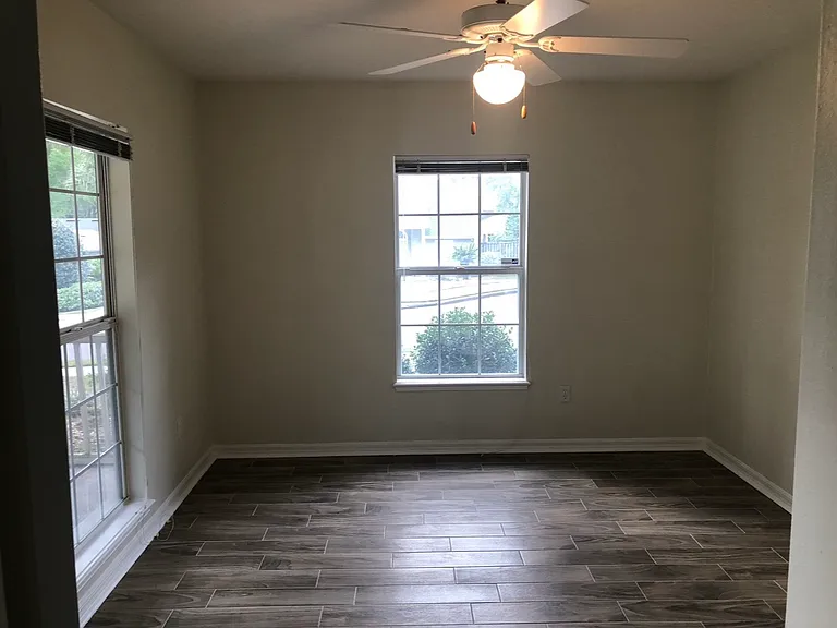 8038 SW 67th Rd — Photo 14
