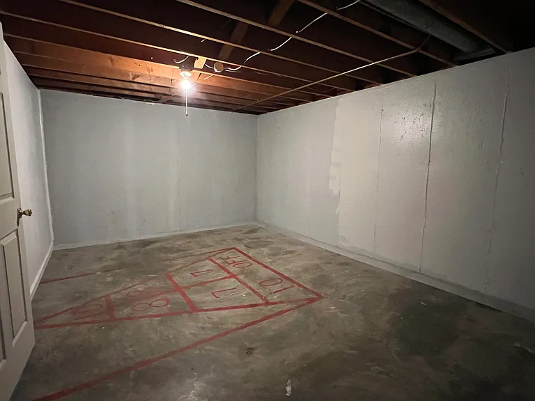 1065 Paddock Dr — Photo 38