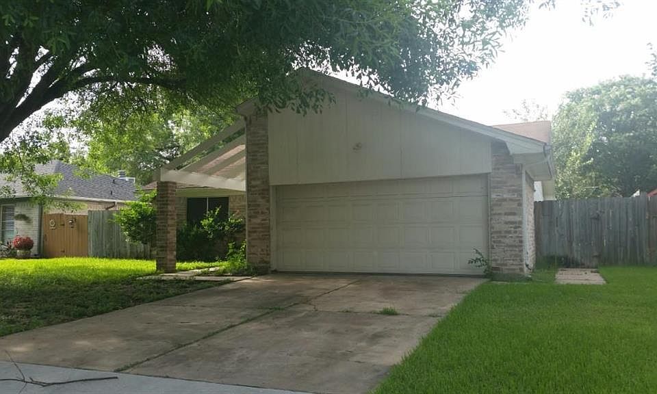 1st image of 10918 White Oak Bend Dr