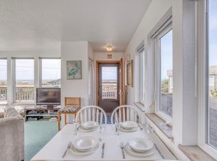 1058 Beach St, Manzanita, OR 97130