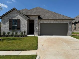 1960 Preakness Dr, Granbury, TX 76049