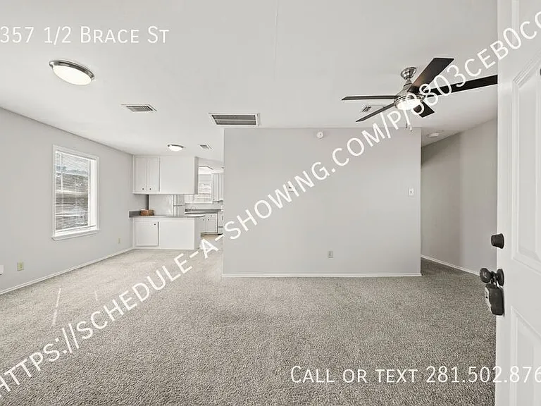 7357 1/2 Brace St — Photo 11