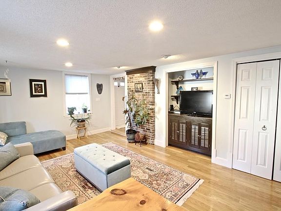 3rd image of 23 Putnam St #1