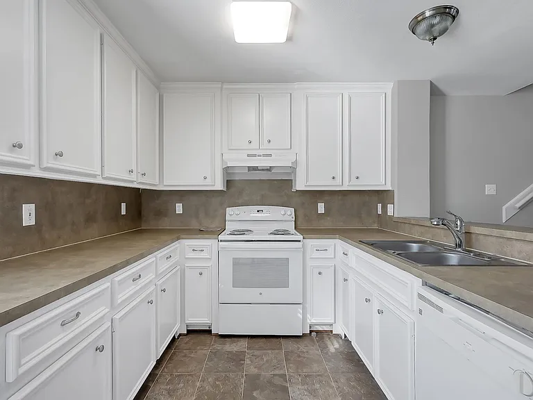 167 Binnacle Ct #A — Photo 10