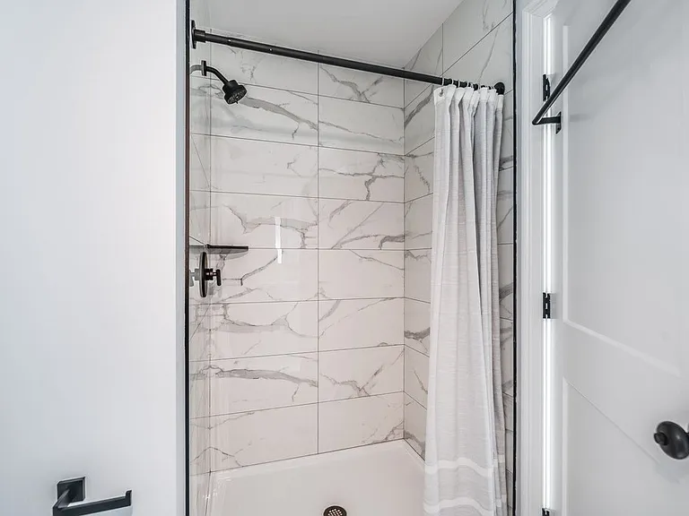 451 Essex St #2 — Photo 19