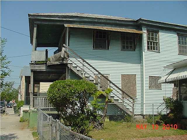 2nd image of 423 Race St
