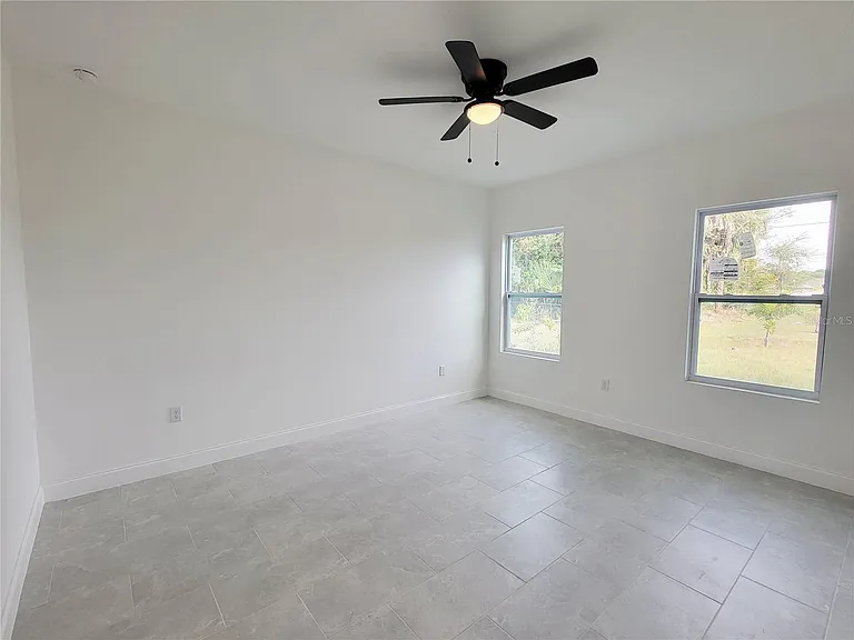 415 Tonklin Rd SW — Photo 6