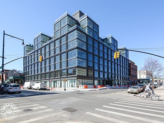 5th image of 1040 Dean St APT 513