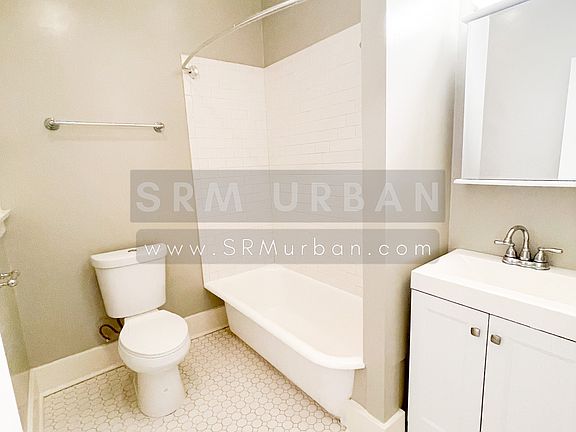 4th image of 1777 5th Ave #32