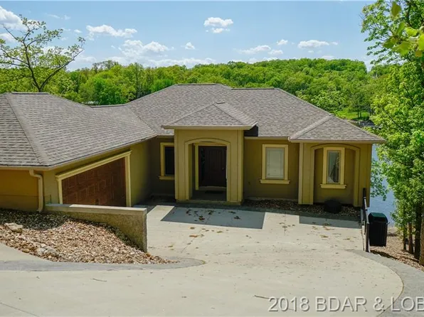 408 Salem Dr, Four Seasons, MO 65049