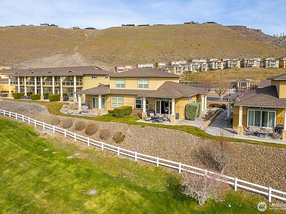 2nd image of 23466 Sunserra Loop NW