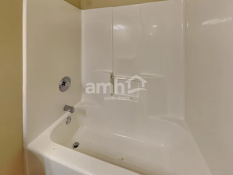329 Verbena Ln — Photo 16