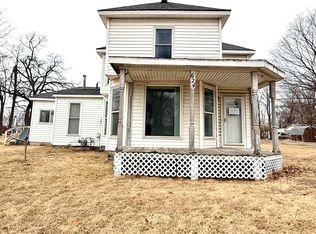 624 W Clark St, Rensselaer, IN 47978