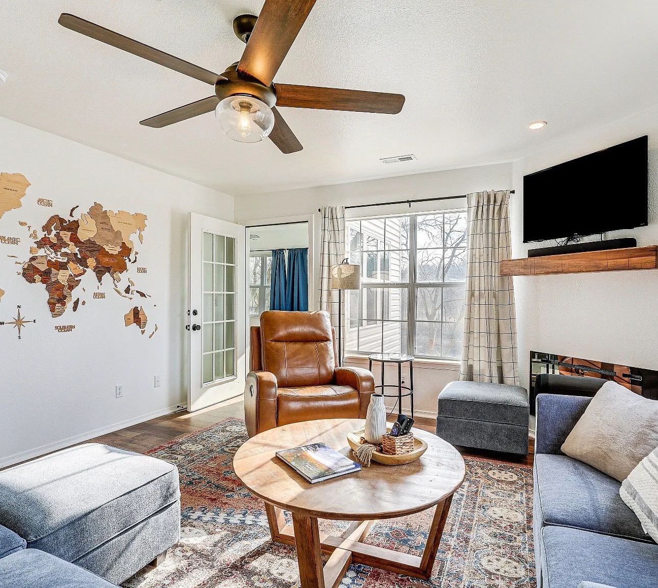 2 bed, 1394 sqft, $1,400 — Photo 1