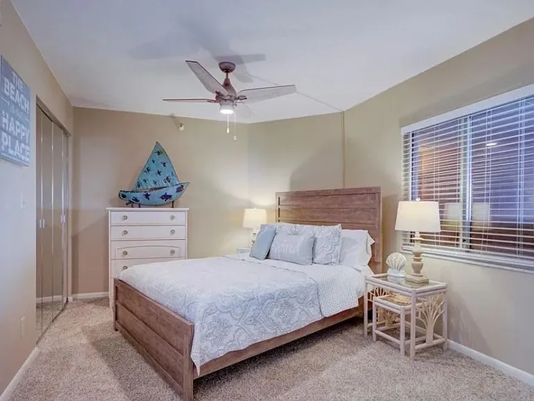 1310 Gulf Blvd #4B — Photo 15